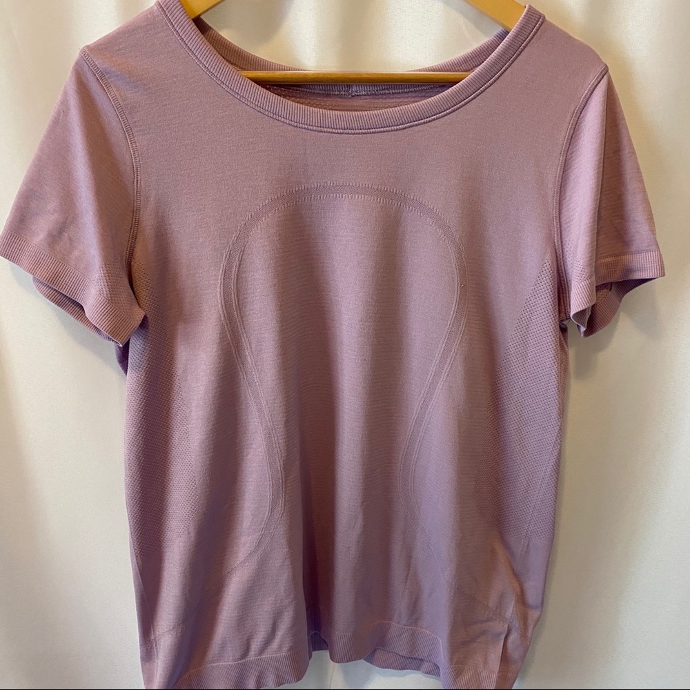 Lululemon Swiftly Tech Short Sleeve 2.0 (L/12)